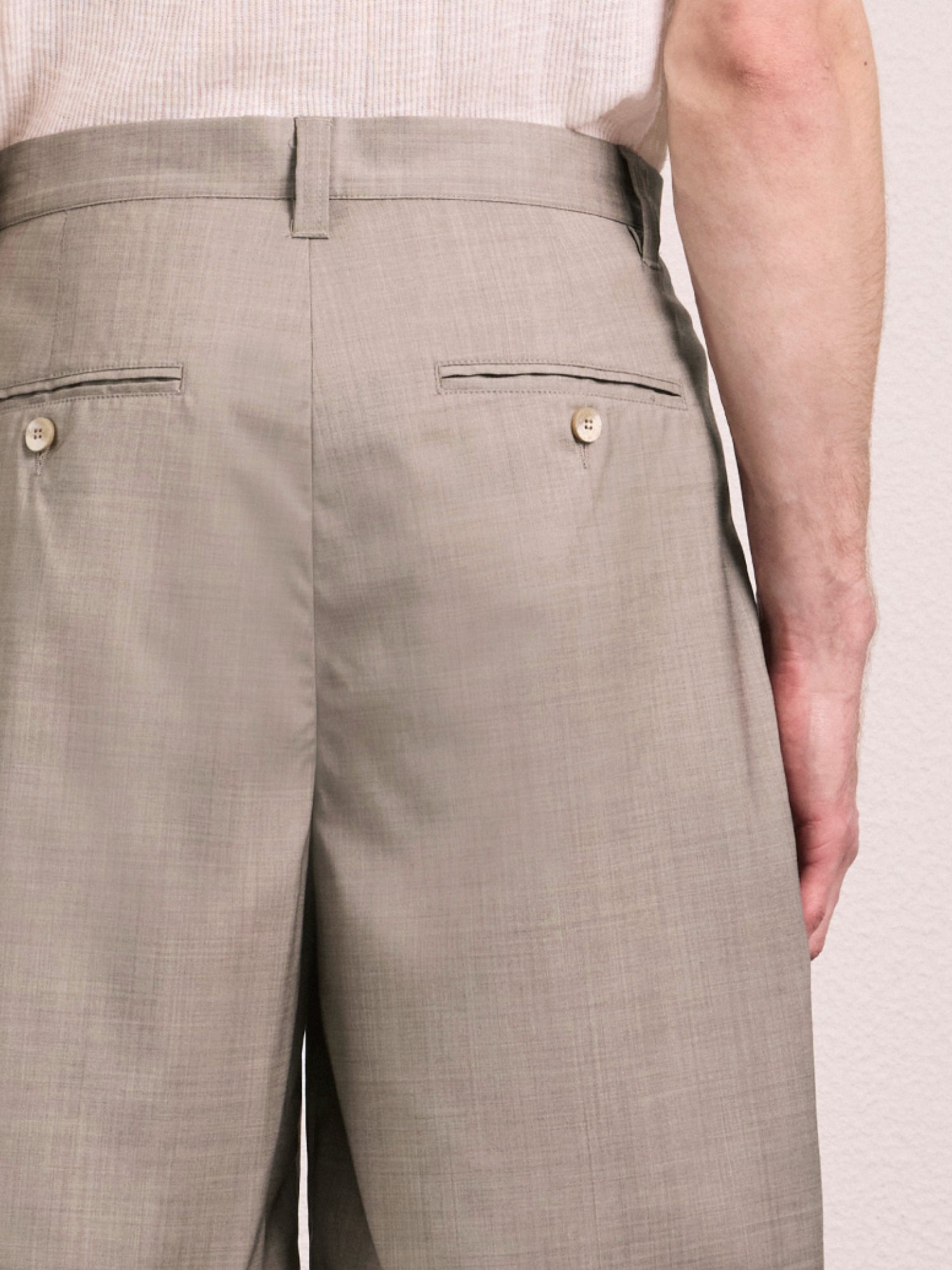 SERENO TROPICAL WOOL SHORTS