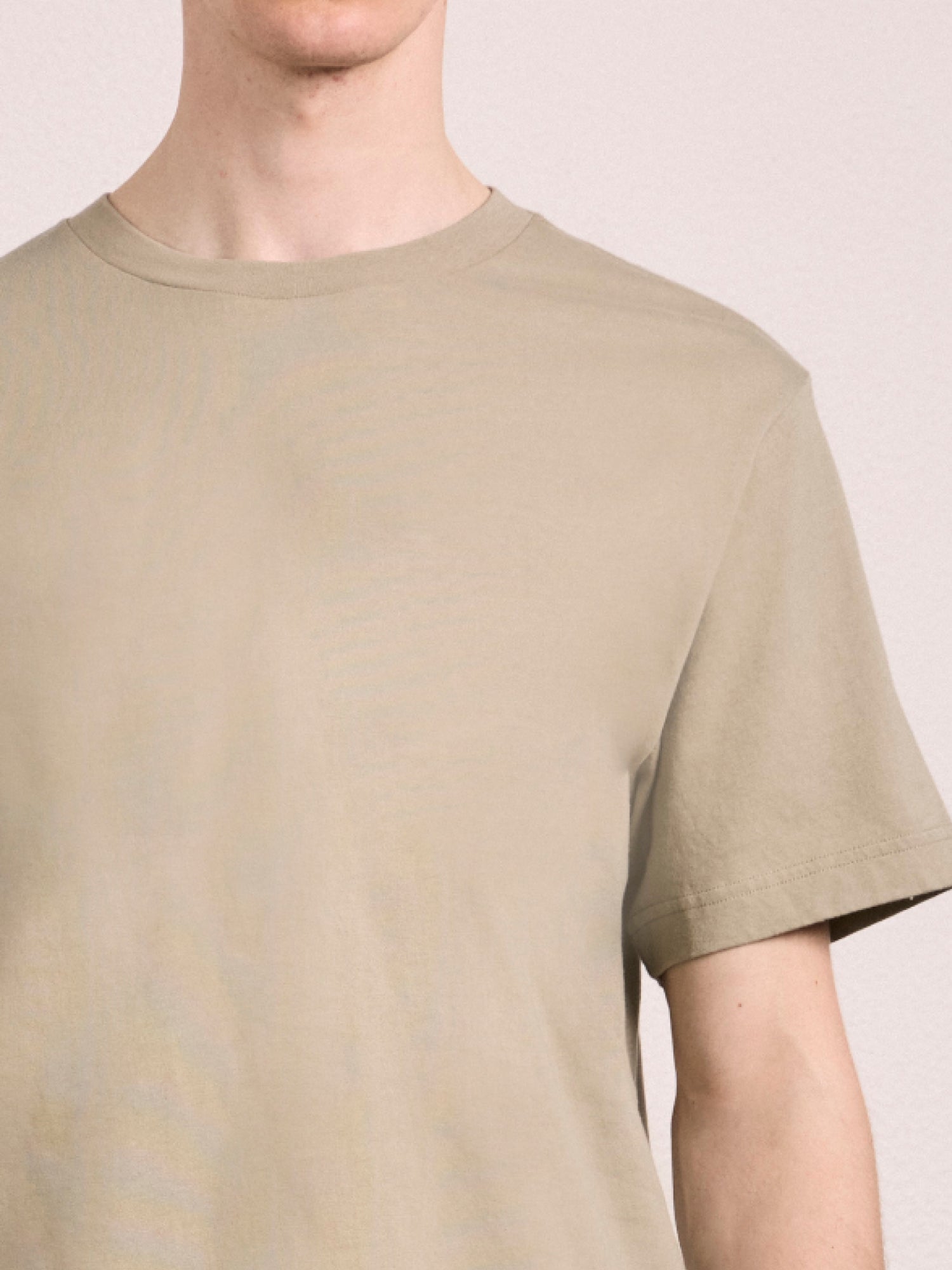 DINIS EMBROIDERED T-SHIRT