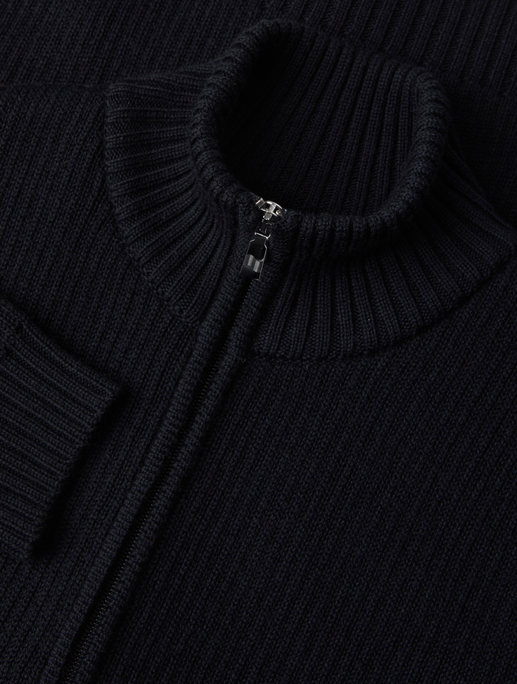 MINAS MERINO WOOL SWEATER