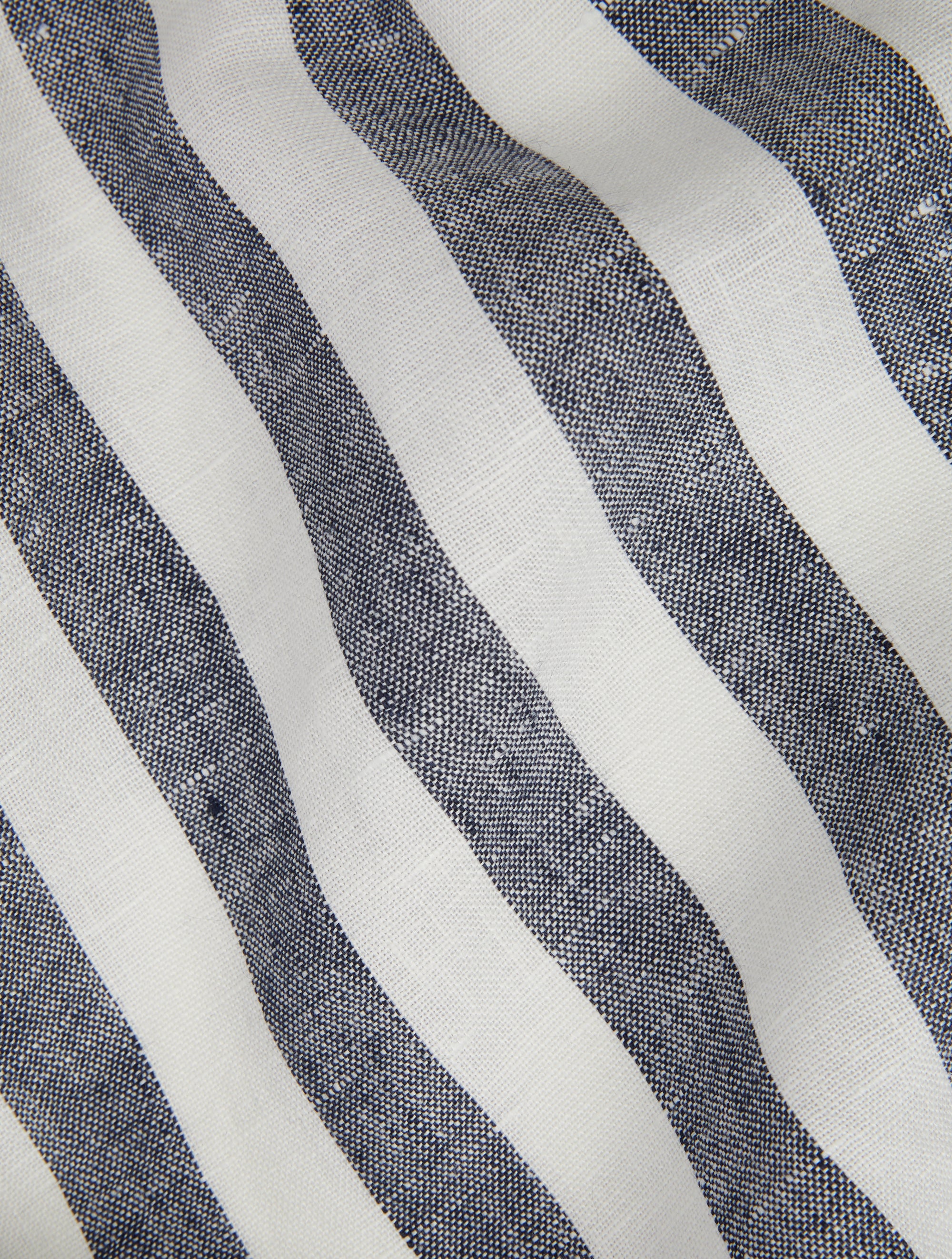 REGULAR-STRIPE LINEN BEACH TOWEL